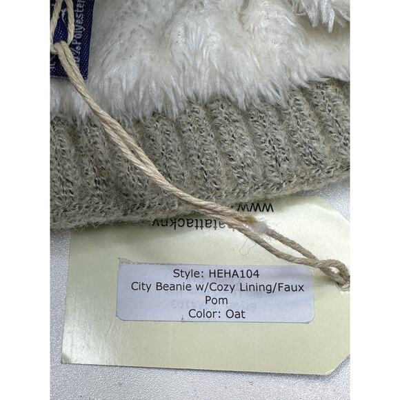 Hat Attack Ribbed City Beanie Oat Faux Fur Lined Ribbed One Size NWT - Picture 2 of 4